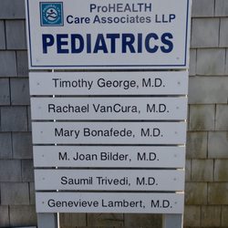 ProHEALTH West Islip Pediatrics - Exterior Sign