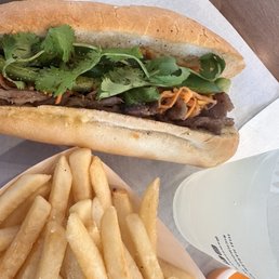 Grilled pork banh mi, (lack of) seasoned fries, limeade