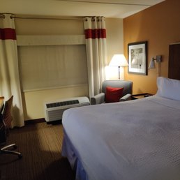 King Size Comfortable Bed King Size Comfortable Bed