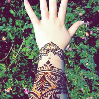 Gopi Henna - Henna Artists Near Me Gopi Henna - Henna Artists Near Me