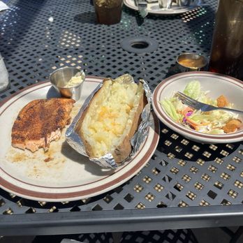 Broussard's Cajun Cuisine - Cajun/Creole Near Me - Paducah, Kentucky
