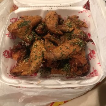 WingBucket - Garlic Parmesan - Chicken Wings Near Me - Richardson, Texas