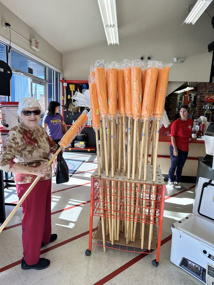 THIBODAUX STORE Updated October 2024 44 Photos 900 Saint Patrick