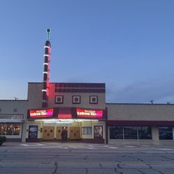 Uptown Theater - The beautiful Theatre uptown
