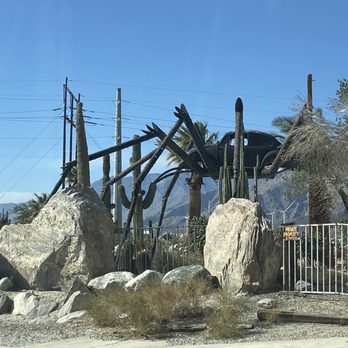 Hole in the Wall - Spider bug - Local Flavor Near Me - Palm Springs, California Hole in the Wall - Spider bug - Local Flavor Near Me - Palm Springs, California