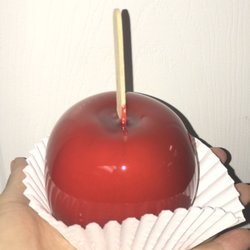 Cafe 320 - Cinnamon candy apples