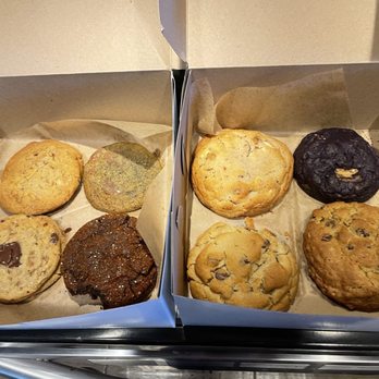 Batch 22 Bakery - Left, 3 regular size, including earl grey, and one pudge chocolate orange. Right, 4 pudges including ube, oatmeal, and the others. - Desserts Near Me - Los Gatos, California Batch 22 Bakery - Left, 3 regular size, including earl grey, and one pudge chocolate orange. Right, 4 pudges including ube, oatmeal, and the others. - Desserts Near Me - Los Gatos, California
