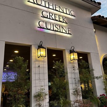 Tony's Taverna - Burgers Near Me - Three Rivers, California Tony's Taverna - Burgers Near Me - Three Rivers, California