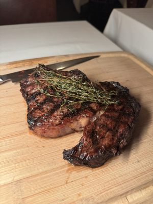 The Buffalo Club by null