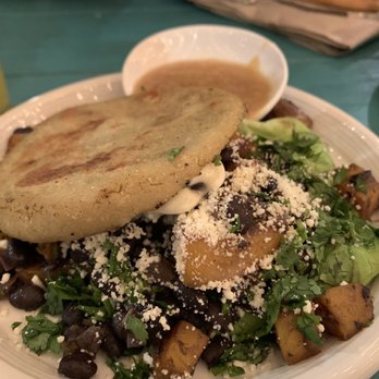 Tropicale - Arepa Vegetariana - Latin American Near Me - Portland, Oregon Tropicale - Arepa Vegetariana - Latin American Near Me - Portland, Oregon