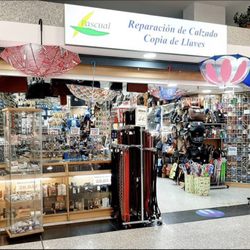 Pascual Variantes - Nuestra tienda de reparación de calzado y copia de llaves
