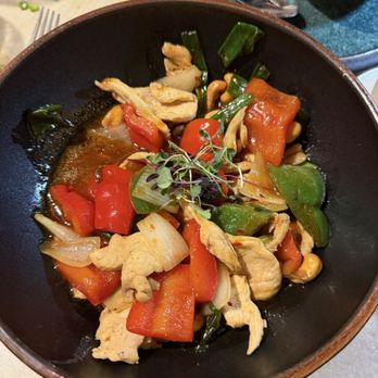 Farm & Flame - Cashew Chicken - American Near Me - Vero Beach, Florida Farm & Flame - Cashew Chicken - American Near Me - Vero Beach, Florida