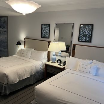 The Peabody Memphis - Room 662 - Hotels Near Me - Memphis, Tennessee