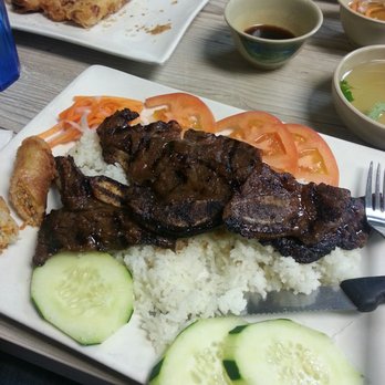 La Me - The Korean short ribs with steamed rice. - Vietnamese Near Me - Richardson, Texas La Me - The Korean short ribs with steamed rice. - Vietnamese Near Me - Richardson, Texas