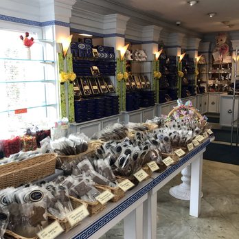 Alethea's Chocolates - Inside the shop - Desserts Near Me - Williamsville, New York Alethea's Chocolates - Inside the shop - Desserts Near Me - Williamsville, New York