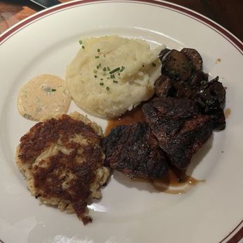 Carlyle - New American Near Me - Arlington, Virginia