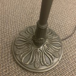 The Bargain House - Lamp