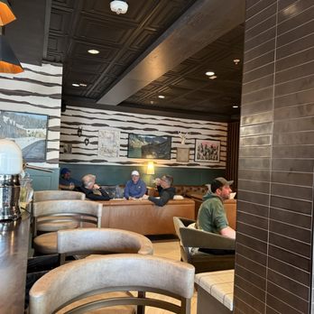 The Silver Crown - Whiskey Bars Near Me - Frisco, Colorado