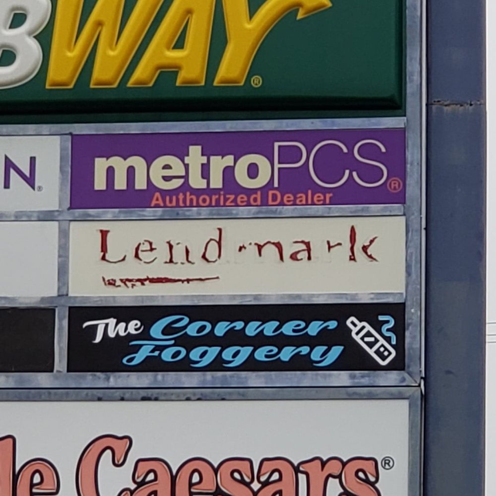 THE CORNER FOGGERY 11 Photos Vape Shops 1486 E Jackson St