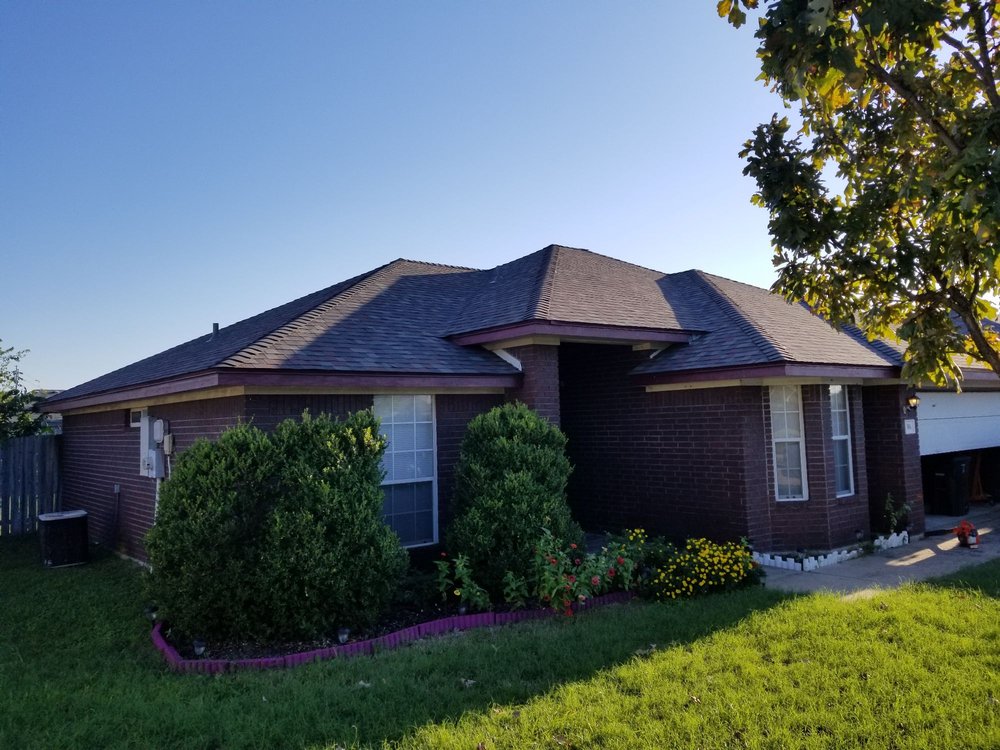 Slide of R & R Roofing