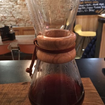 Madame Waffle - Beautiful single origin filter coffee served in a Chemex. Chocolates notes with a burst of citrus fruit - Cafes Near Me - Lincoln, LIN
