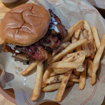 Chili's - Bacon Rancher Burger - Bars Near Me - Traverse City, Michigan Chili's - Bacon Rancher Burger - Bars Near Me - Traverse City, Michigan