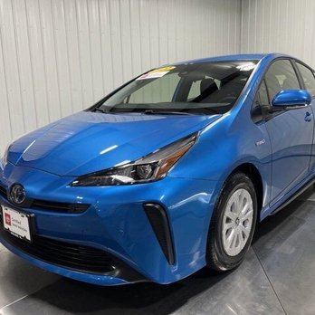 Hiland Toyota - Car Dealers Near Me - Moline, Illinois Hiland Toyota - Car Dealers Near Me - Moline, Illinois