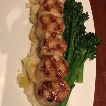 Seasons 52 - New American Near Me - Costa Mesa, California