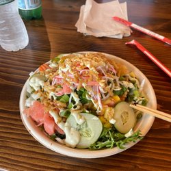 Island Fin Poke - Mixed bowl