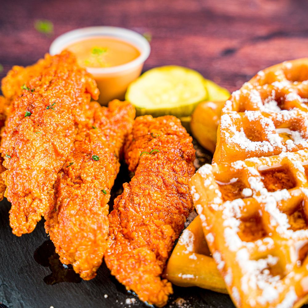 Food from Hangry Joe's Lynchburg Hot Chicken