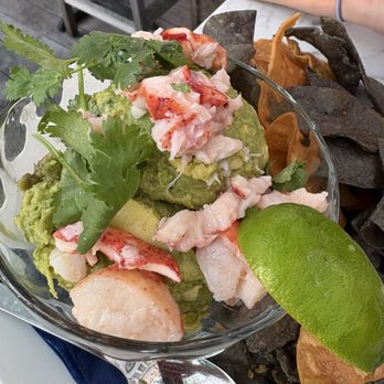 CōV Edina - LOBSTER CHUNKS AND GUACAMOLE! - Cocktail Bars Near Me - Edina, Minnesota CōV Edina - LOBSTER CHUNKS AND GUACAMOLE! - Cocktail Bars Near Me - Edina, Minnesota