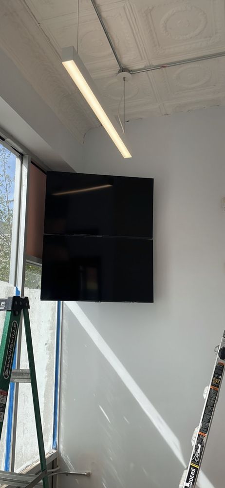 Slide of Metzuyan Handyman