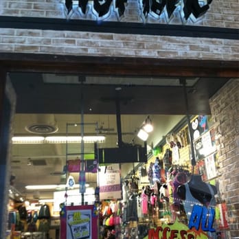Hot Topic - Men's Clothing Near Me - Capitola, California Hot Topic - Men's Clothing Near Me - Capitola, California