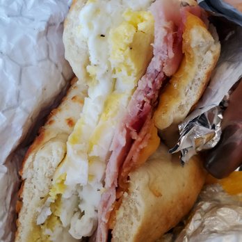 Einstein Bros. Bagels - Farmhouse Breakfast Sandwich!!! Delicious - Breakfast & Brunch Near Me - Pensacola, Florida Einstein Bros. Bagels - Farmhouse Breakfast Sandwich!!! Delicious - Breakfast & Brunch Near Me - Pensacola, Florida