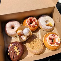 Donisima Donuts - Artisanal Donuts