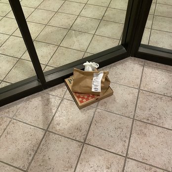 Gateway Pizza - This is an open public area and is outdoors on the ground! - Pizza Near Me - Columbia, Maryland
