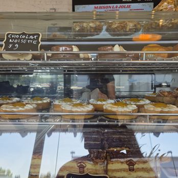 Maison La Jolie - Bakeries Near Me - Redlands, California Maison La Jolie - Bakeries Near Me - Redlands, California