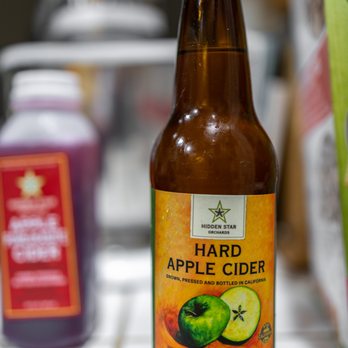Campbell Farmers Market - Hidden Star Orchards Ginger Apple Cider ($5) - Farmers Market Near Me - Campbell, California
