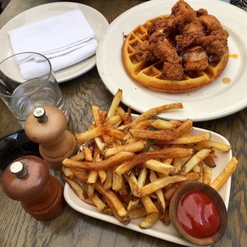 AOC - Chicken and Spanish Fried Chicken & Cornmeal Waffle.  So goood! - Cocktail Bars Near Me - Los Angeles, California