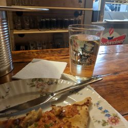 The Burg - Buffalo beer chicken pizza, wood fired. So good