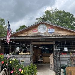 Greasy Cove General Store - The front of store...