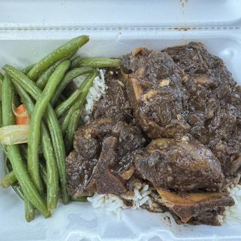 Sweet Spice - Oxtail - Caribbean Near Me - Savannah, Georgia