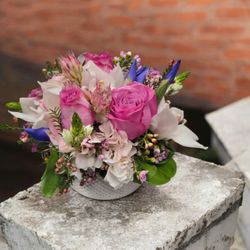 Crickets Florist - Or kids, wax flour, roses and irises for a new baby at winchester hospital.