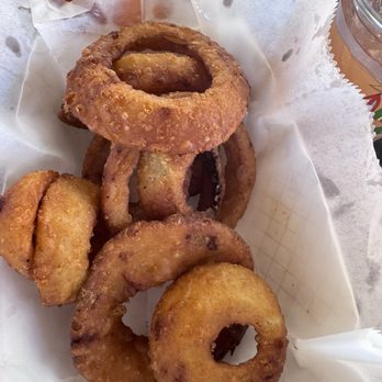 Coco's On the Beach - Onion rings - American Near Me - Hilton Head Island, South Carolina