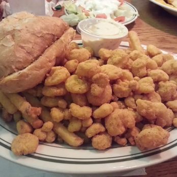 Sonny's Pizza - Popcorn Shrimp Plate - Pizza Near Me - Saint Francisville, Louisiana