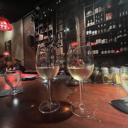 Fiamo - Pit stop for pre dinner drinks