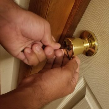 A&A Locks and Repair - Picking doorknob for customer to gain access to bedroom - Keys & Locksmiths Near Me A&A Locks and Repair - Picking doorknob for customer to gain access to bedroom - Keys & Locksmiths Near Me