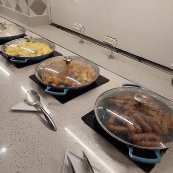 Hyatt Place Calgary Airport - Sausages, eggs, potatoes - Venues & Event Spaces Near Me - Calgary, Alberta