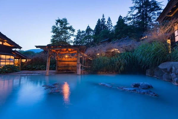 Tsurunoyu Onsen by null