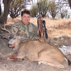 Oakstone Outfitters - Sons 1st deer with Chad